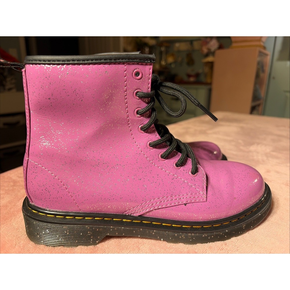 Dr Martens Junior Glitter Girls Patent Leather Lace up Boots Sz 5. Big Girls.